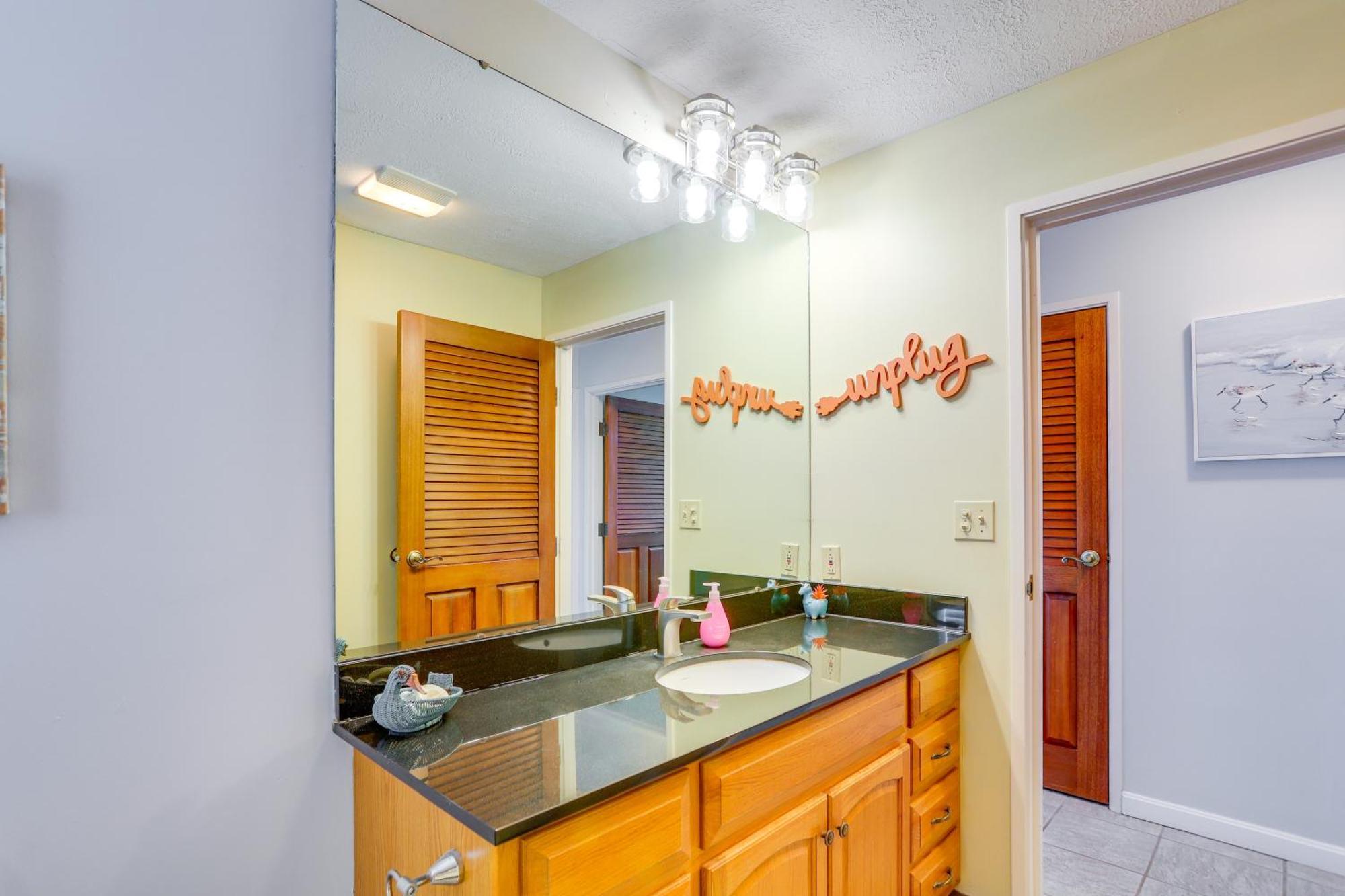 Cozy Middle Bass Island Getaway On Lake Eerie! Put-in-Bay Εξωτερικό φωτογραφία